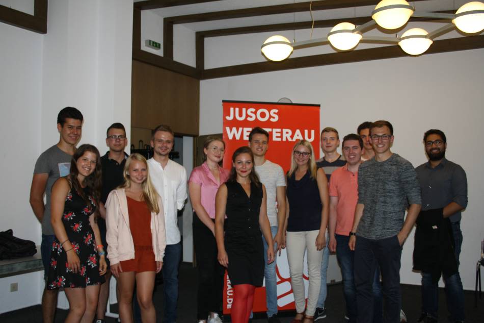 Jusos machen Demokratie erlebbar: Jungwählerveranstaltung der JUSOs Jusos machen Demokratie erlebbar: Jungwählerveranstaltung der JUSOs