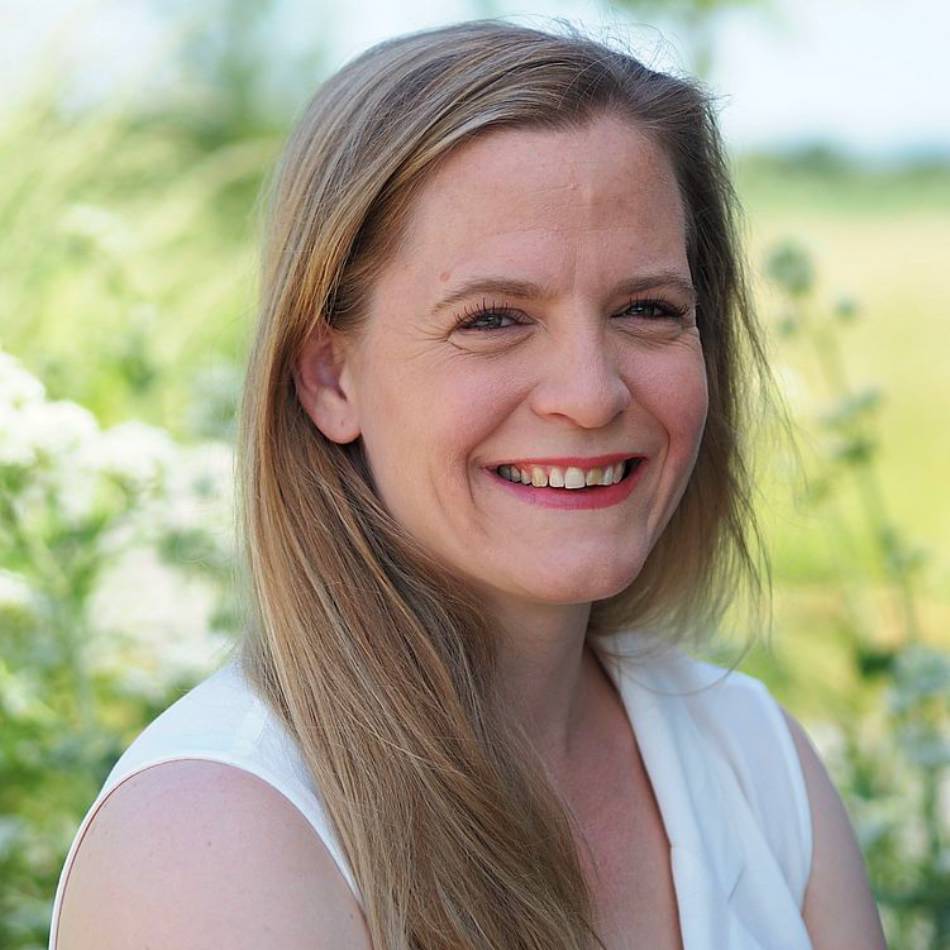 Manuela Vetter Manuela Vetter