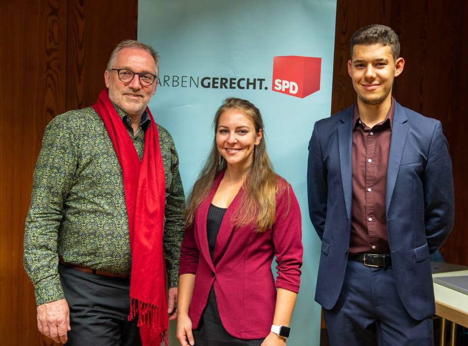 Vorsitzende: Tkomas Görlich, Nora Zado, Marcel Kalif Vorsitzende: Tkomas Görlich, Nora Zado, Marcel Kalif
